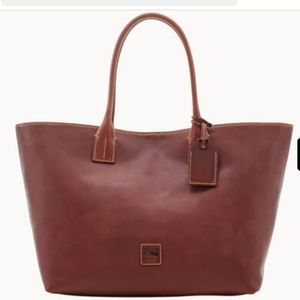Dooney & Bourke Medium Russel Bag in Chestnut Saddle Leather!